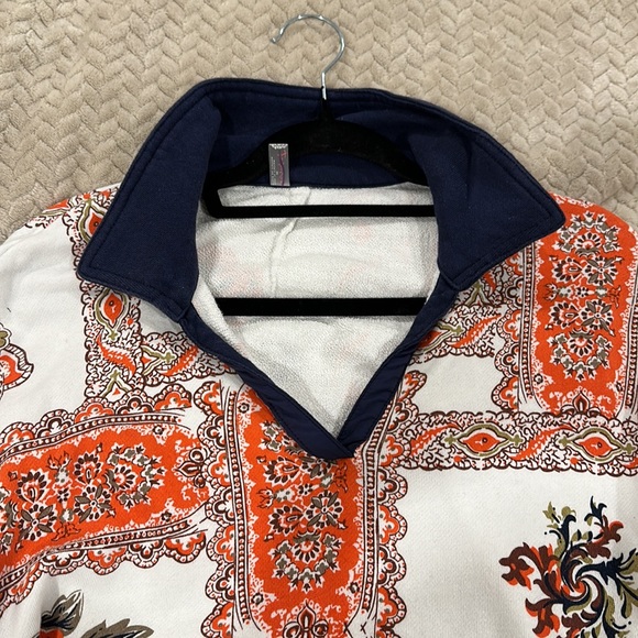 Free People Movement patterned cropped sweatshirt. Perfect condition! - Picture 3 of 5